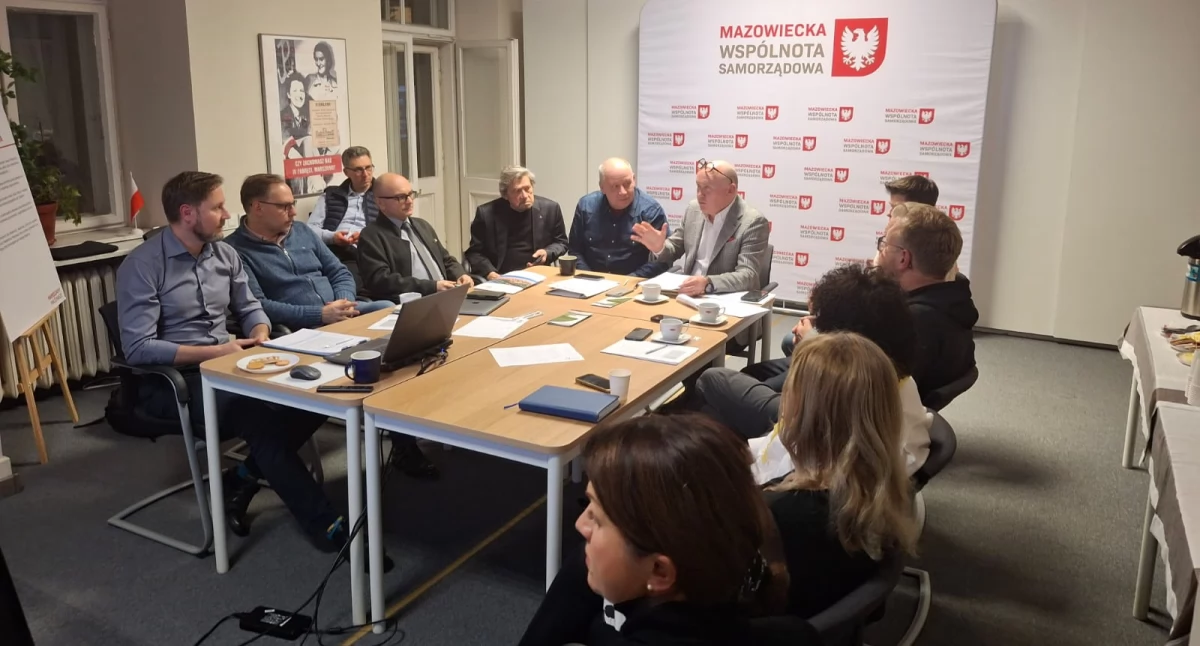 News, Zarząd - zdjęcie, fotografia