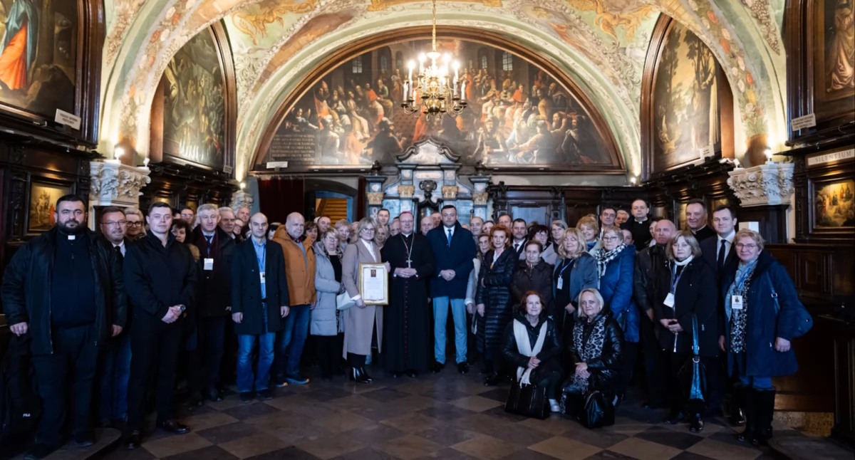 News, pielgrzymka Jasną Górę samorządowców powiatu wołomińskiego - zdjęcie, fotografia